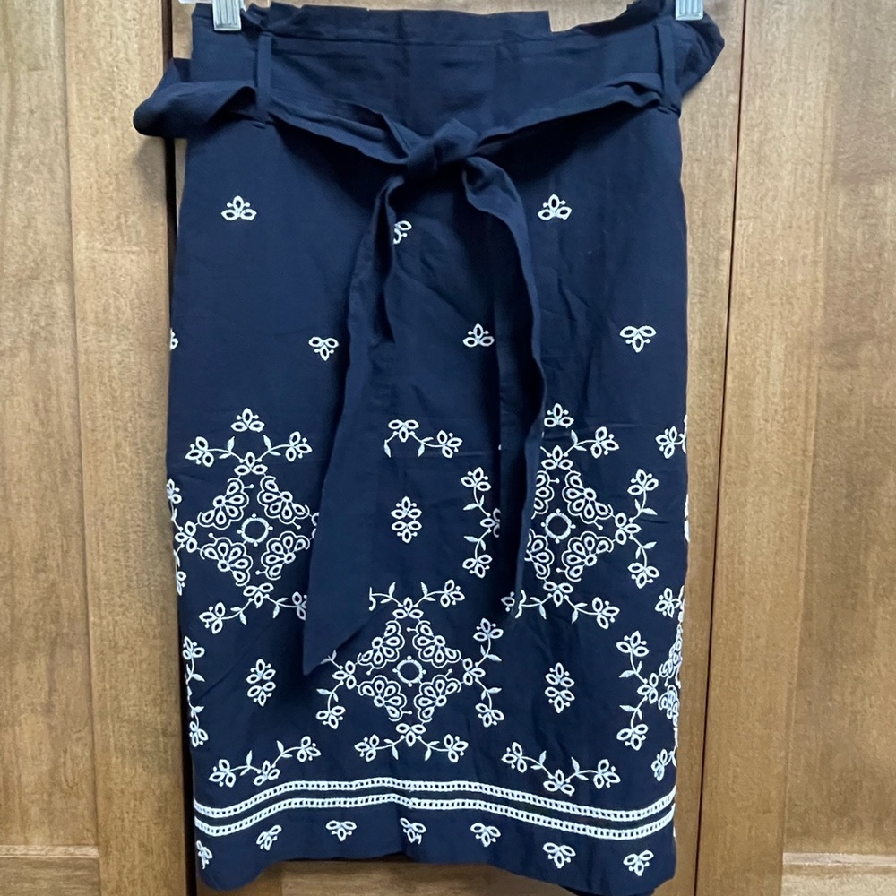 Ann Taylor Skirt NWOT